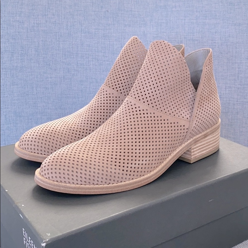 Eileen Fisher “Leaf” nubuck leather booties